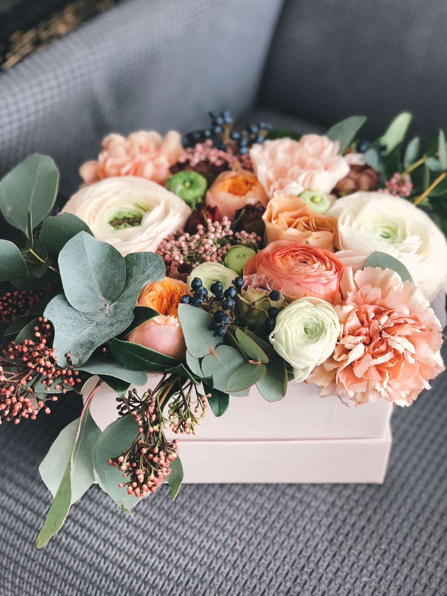 What Are the Most Thoughtful Bereavement Gifts to Comfort Someone Who’s Grieving? - Nifty Package Co