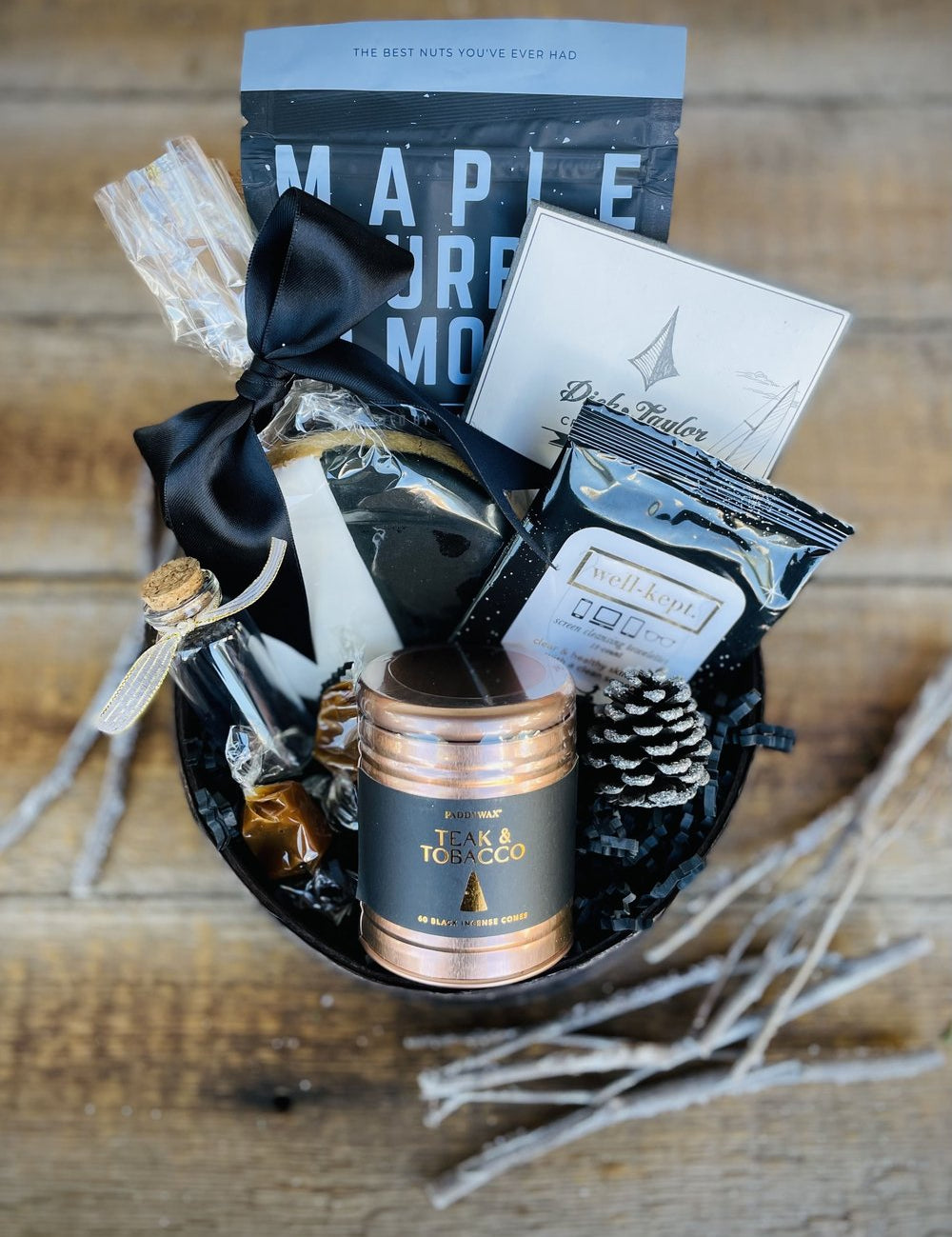 Men_s Holiday Gift(3).jpeg