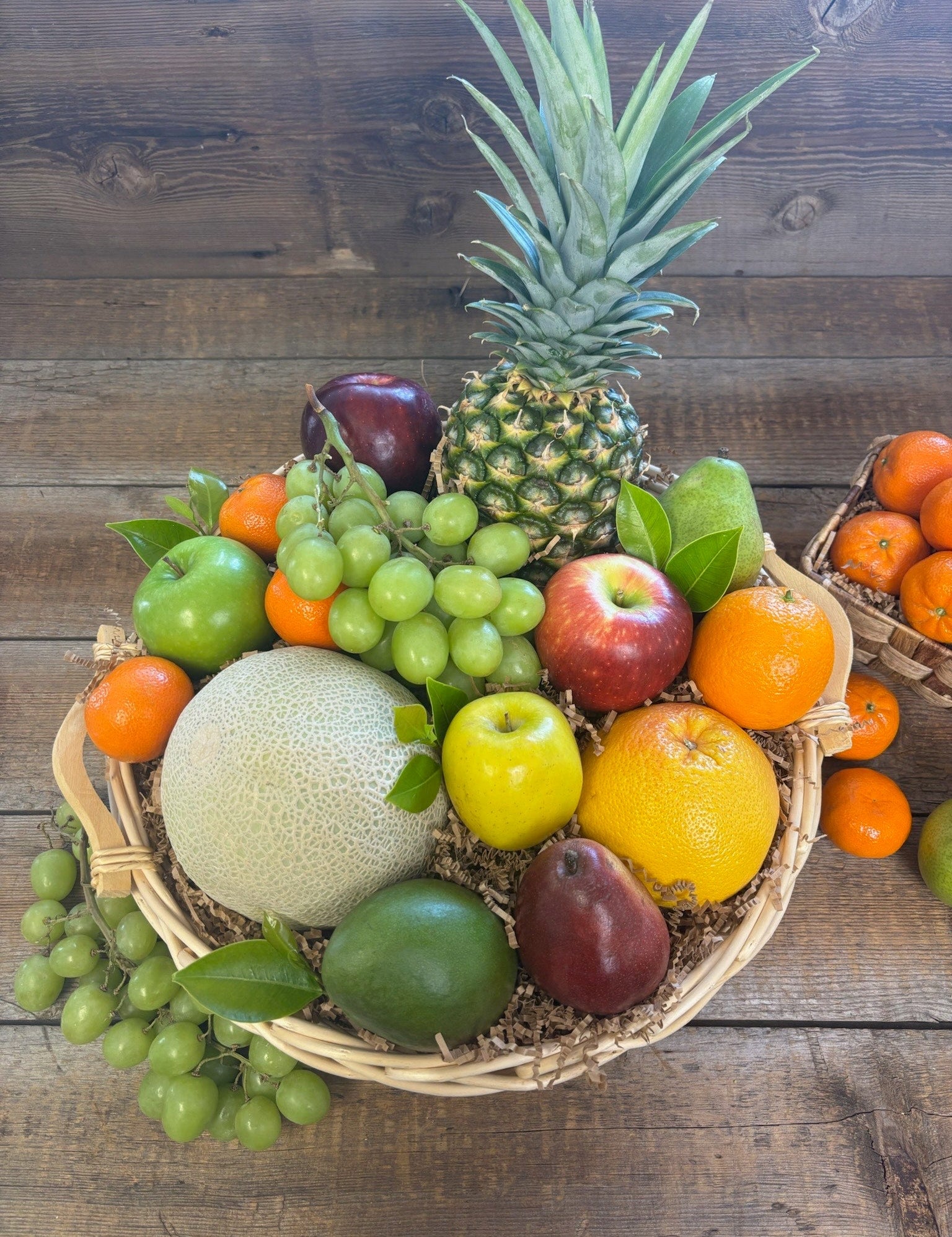 Willow Orchard Organic Fresh Fruit Basket - Nifty Package Co