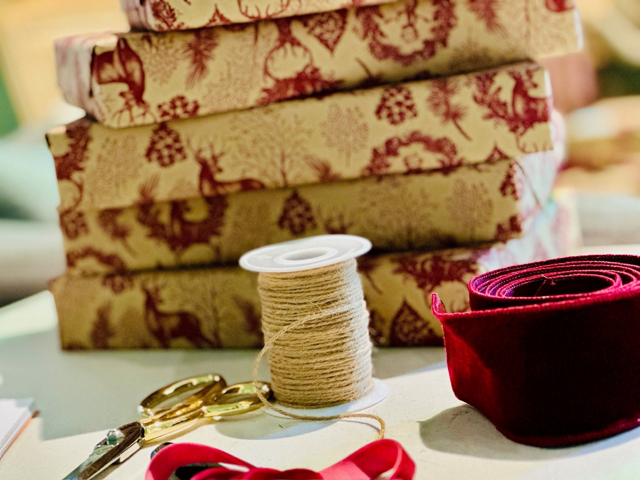 8 Holiday Gift Wrapping Hacks: Easy & Creative Tips - Nifty Package Co