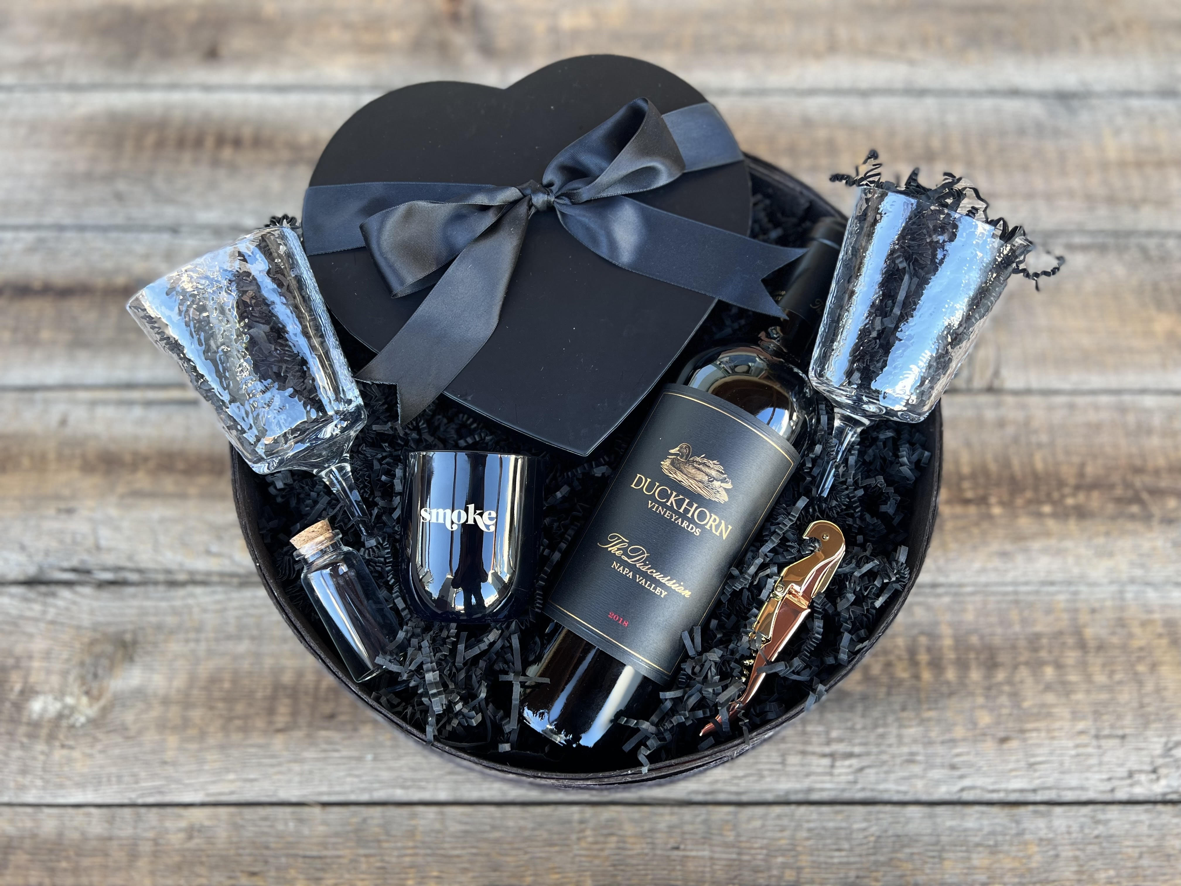 7 Thoughtful Valentine's Day Gifts Your Lady Would Love And Gift Ideas for Him