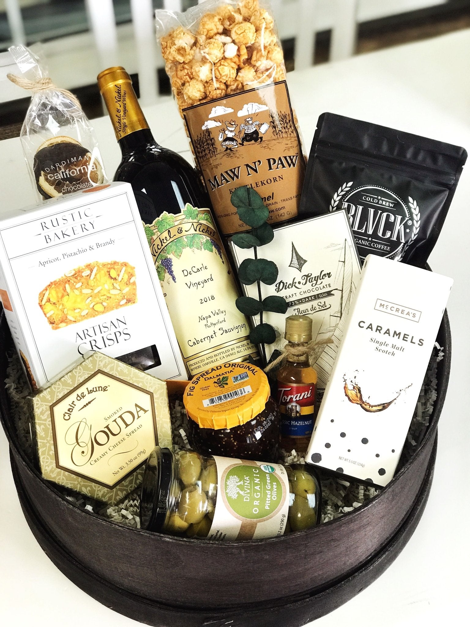 Custom Luxury Gift Baskets or Corporate Gifts - Nifty Package Co