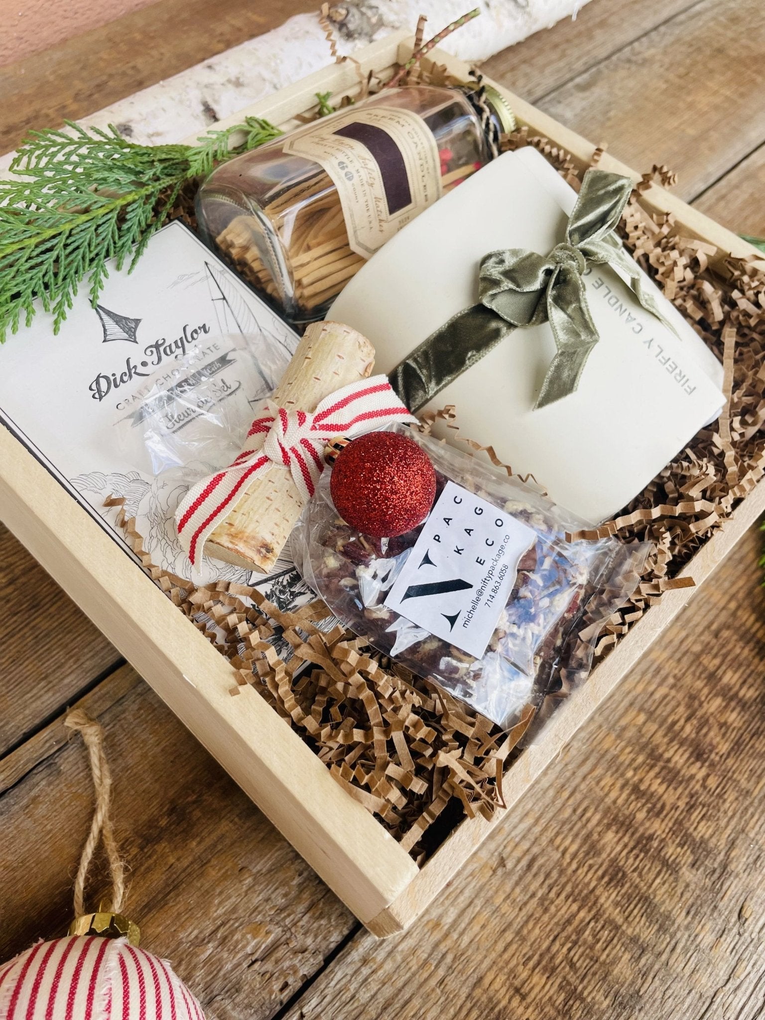 Holiday Lights - Red - Nifty Package Co