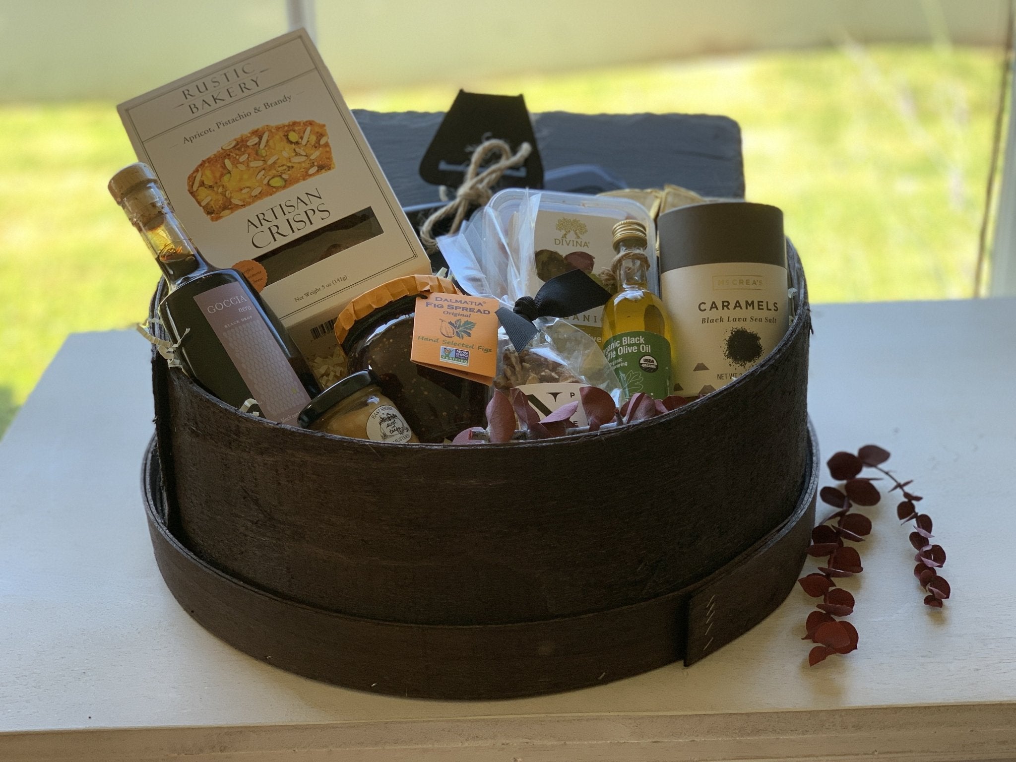 Large Foodie Gift Basket - Nifty Package Co