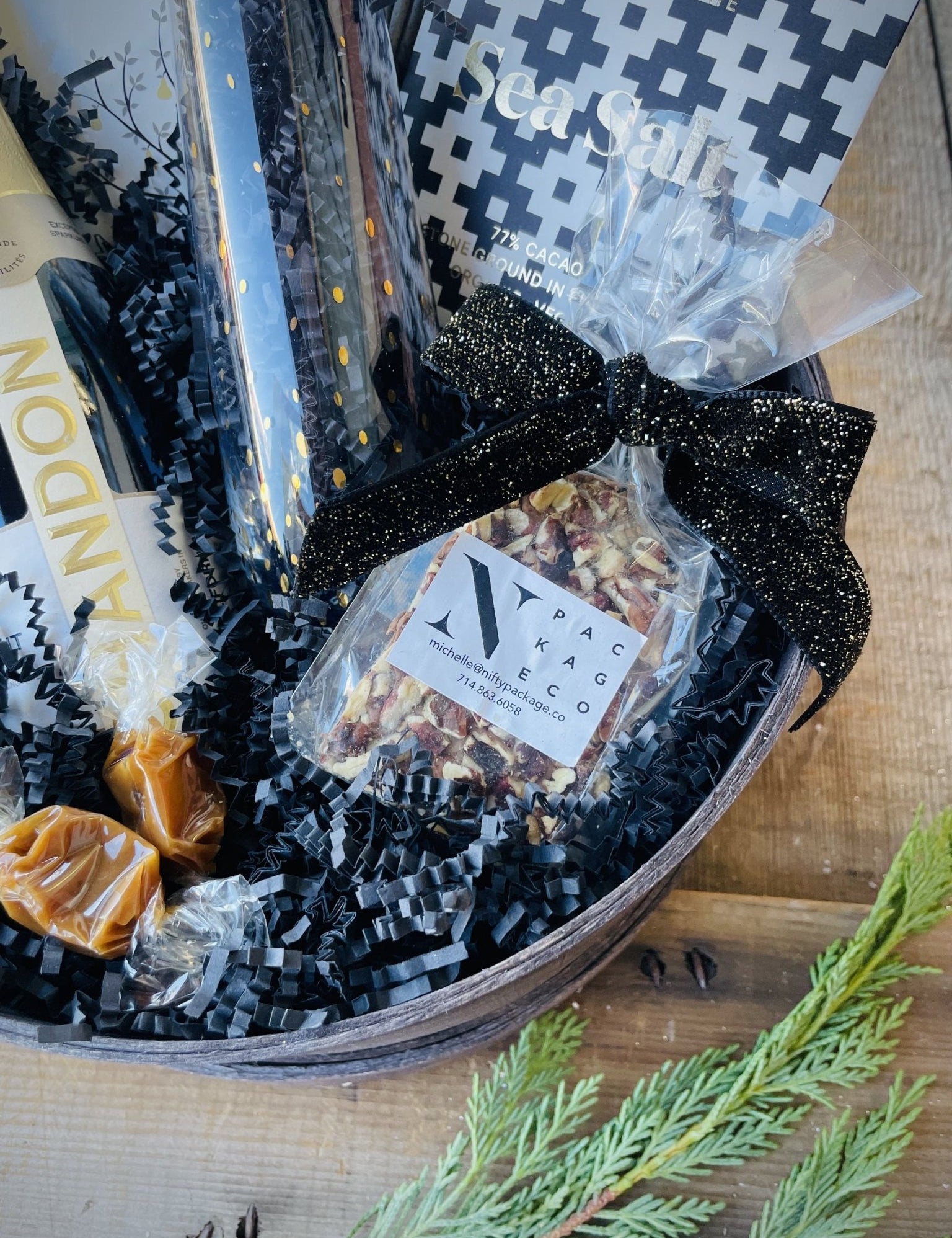 New Year's Celebration - Deluxe - Nifty Package Co