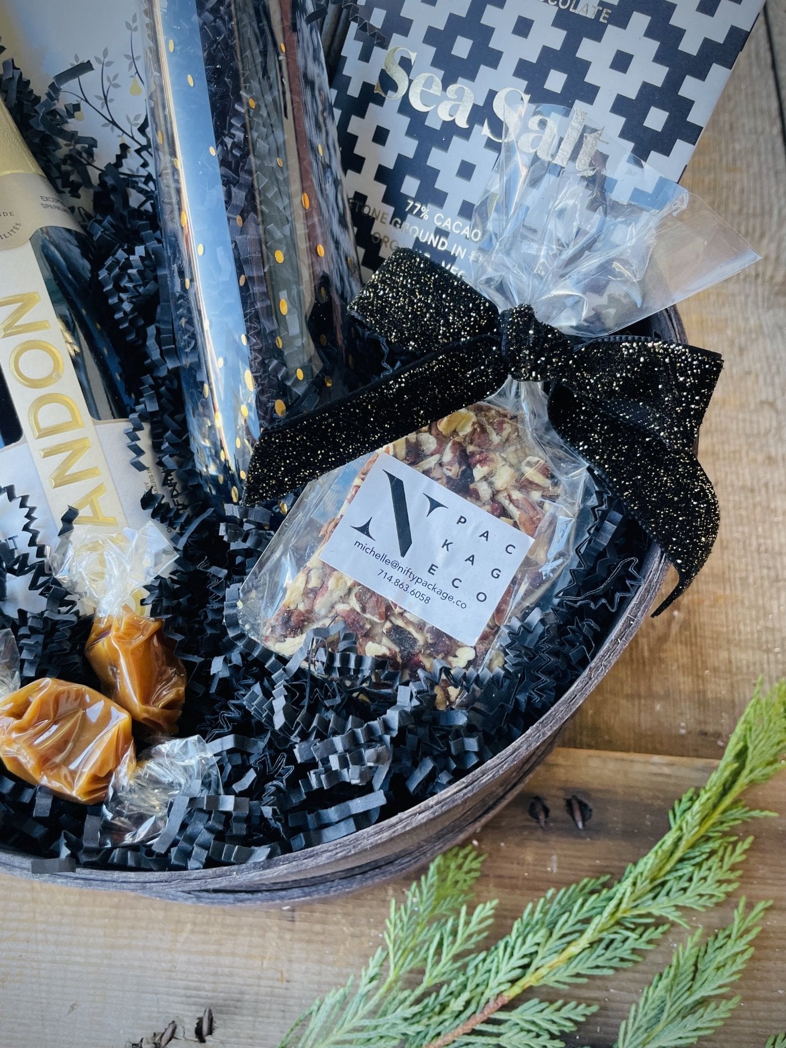 New Year's Celebration - Deluxe - Nifty Package Co