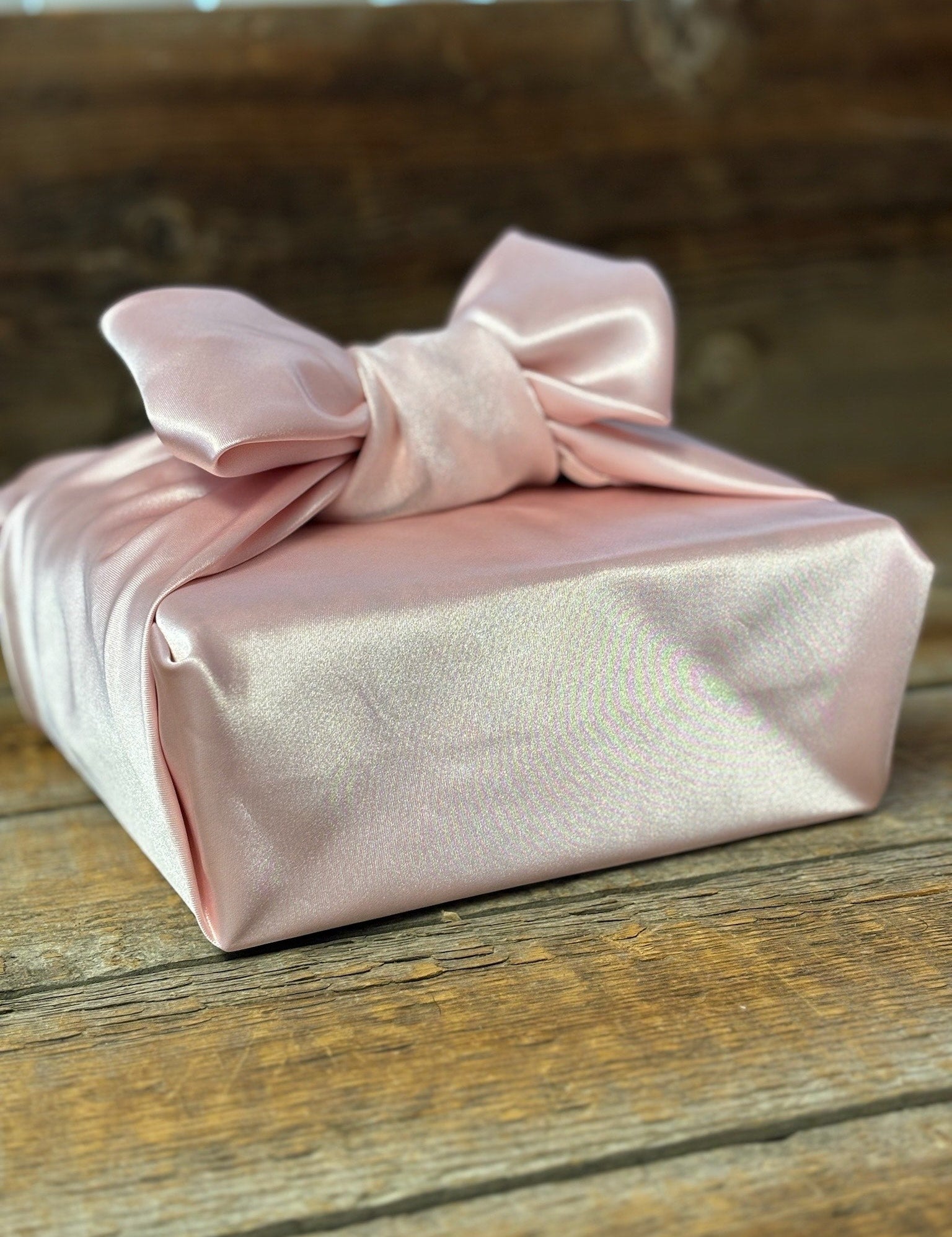 PRE ORDER🎁 The Ivanka Gift Wrap Experience Box - Nifty Package Co