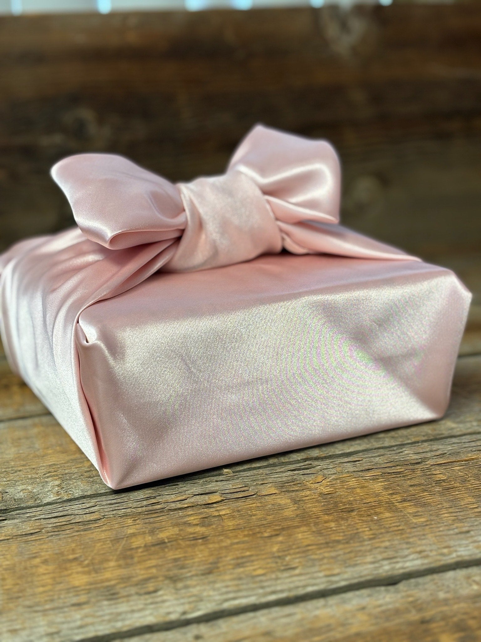 PRE ORDER🎁 The Ivanka Gift Wrap Experience Box - Nifty Package Co